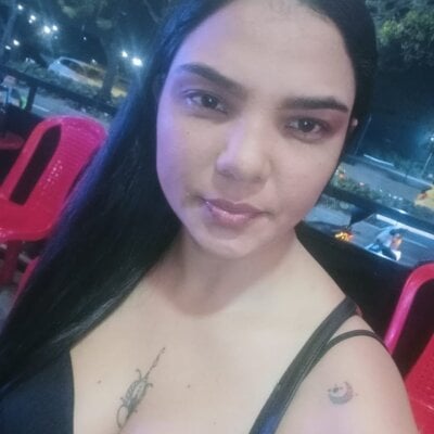 Maii_bigboobs
