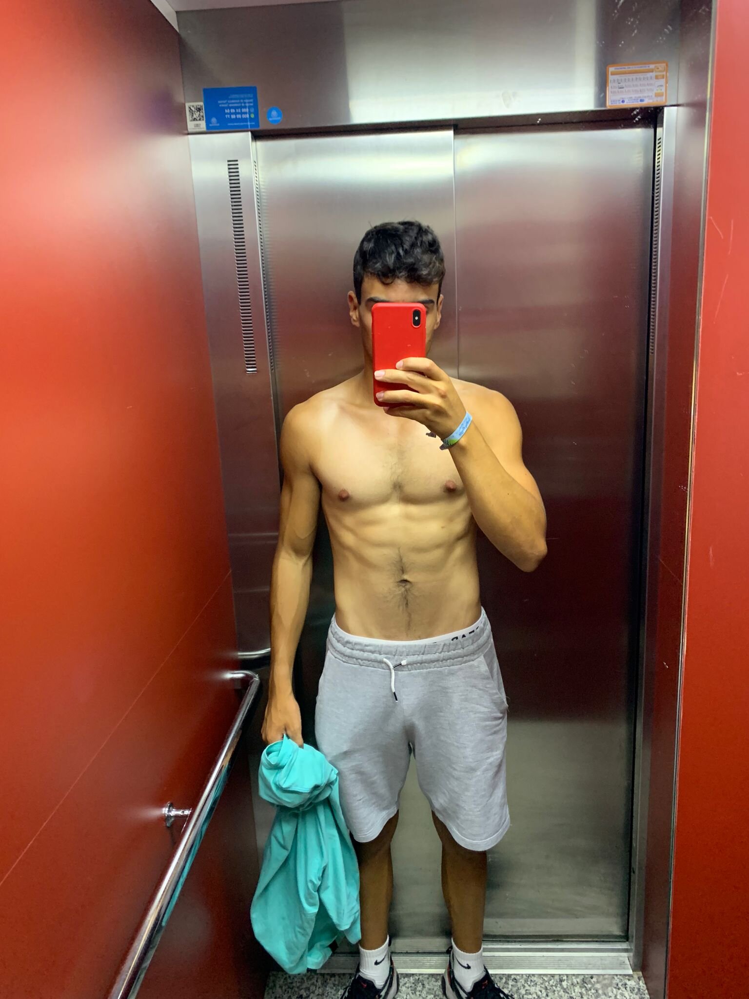 nicohot33