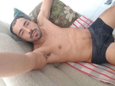 Lovemedadplease profile