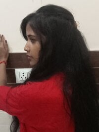 cute_radhikaa