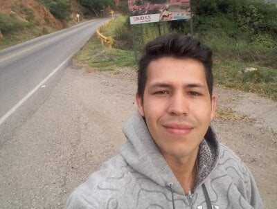 Antony_hardx Male C2c Online Cam Striptease