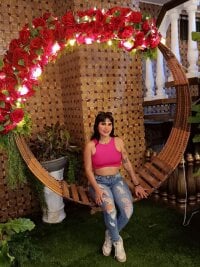 Tuty_hot10's webcam live show