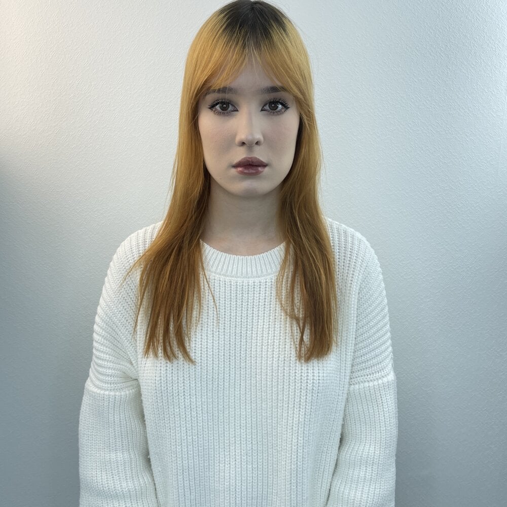 stripchat donitalana webcam profile pic via grannylivesexcams.com