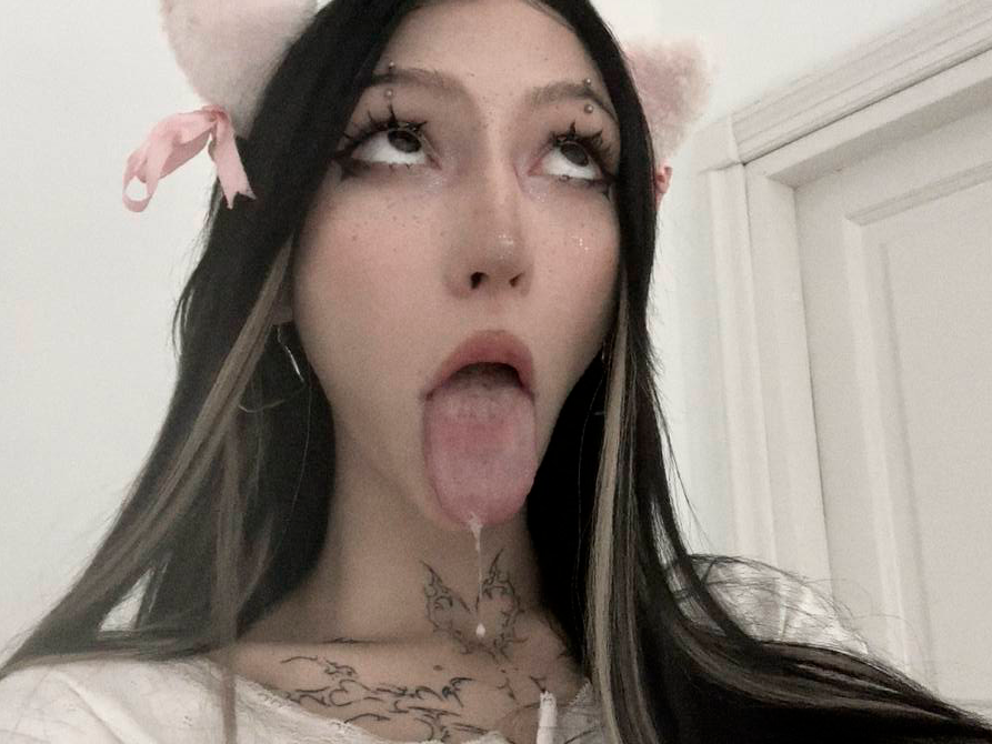 x_xxrayna webcam profile - Chinese