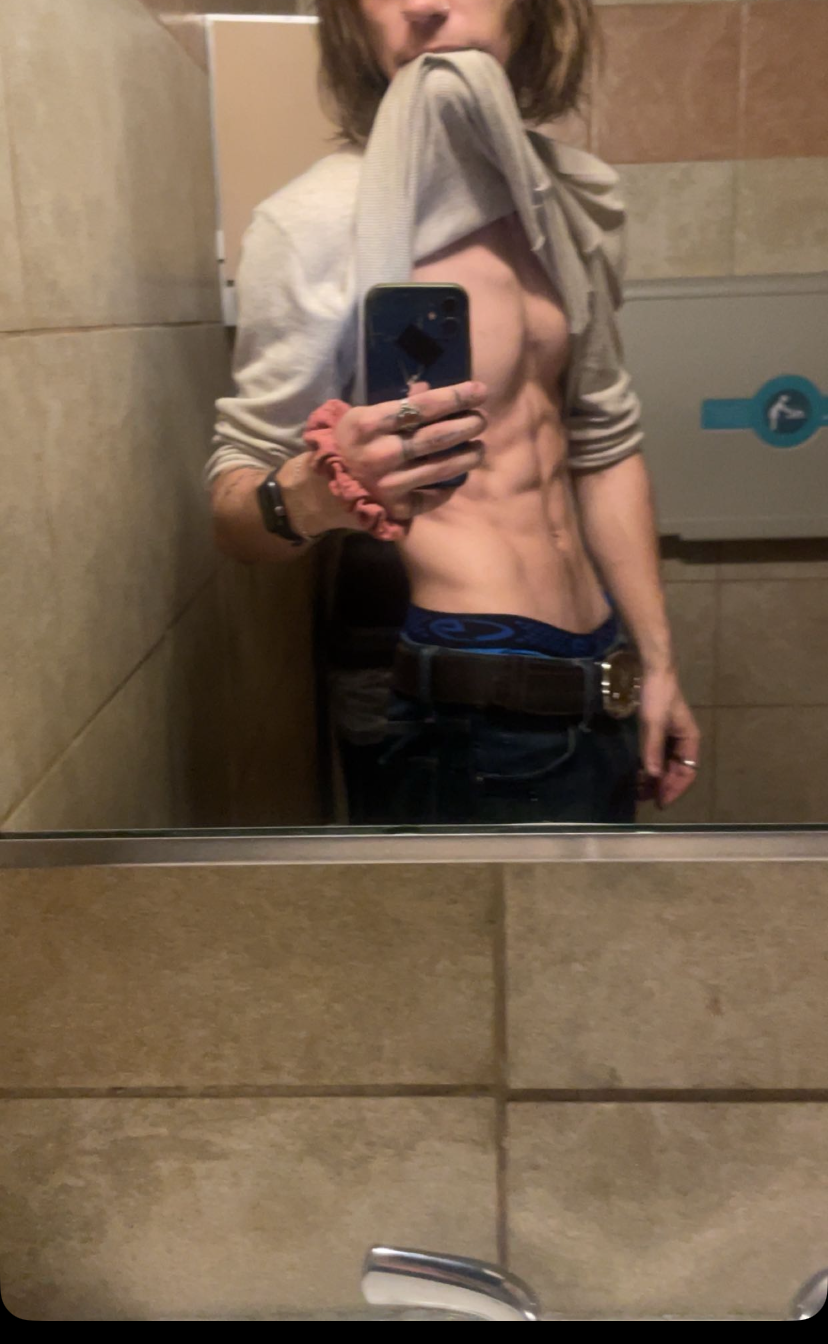 xanderozzz from stripchat