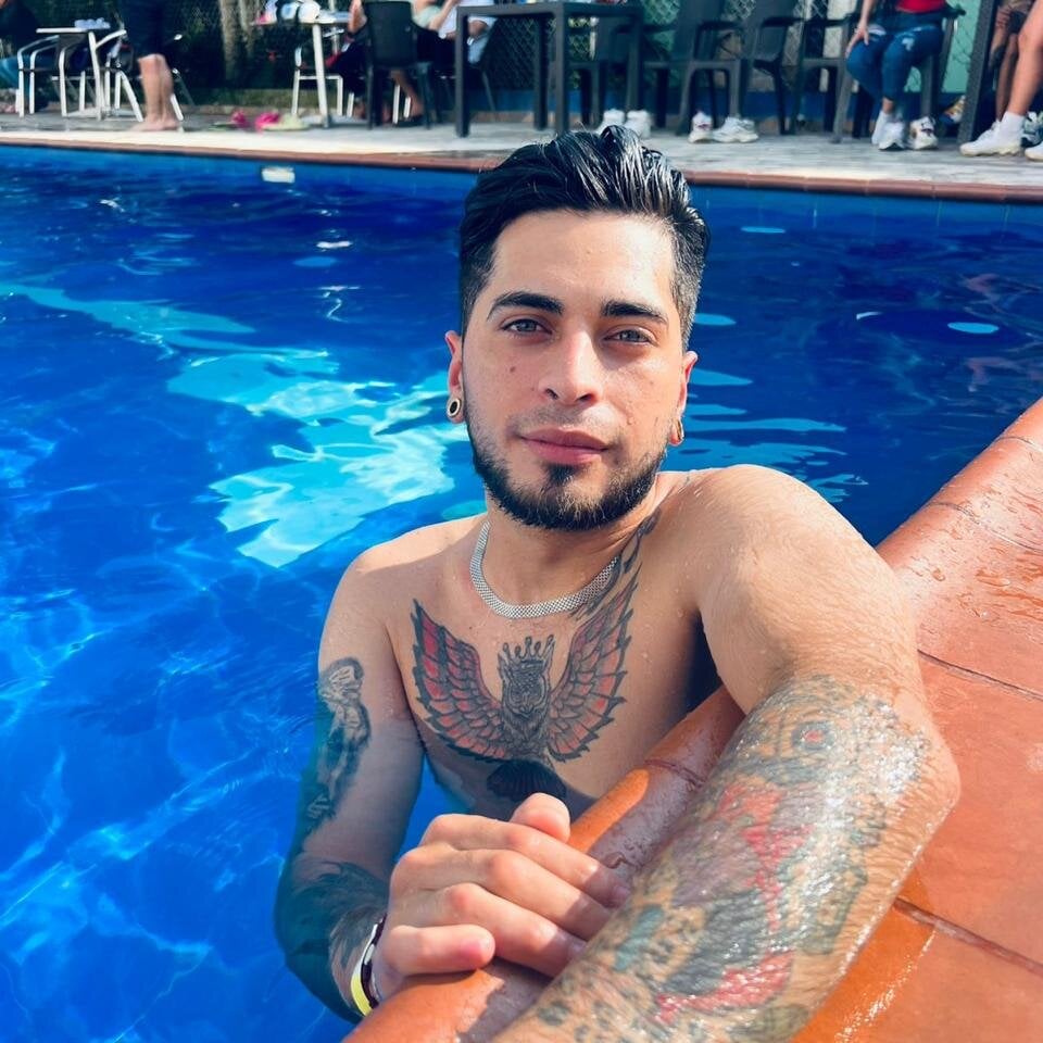 wara_777 from stripchat