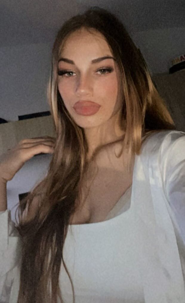 ItsSelena22