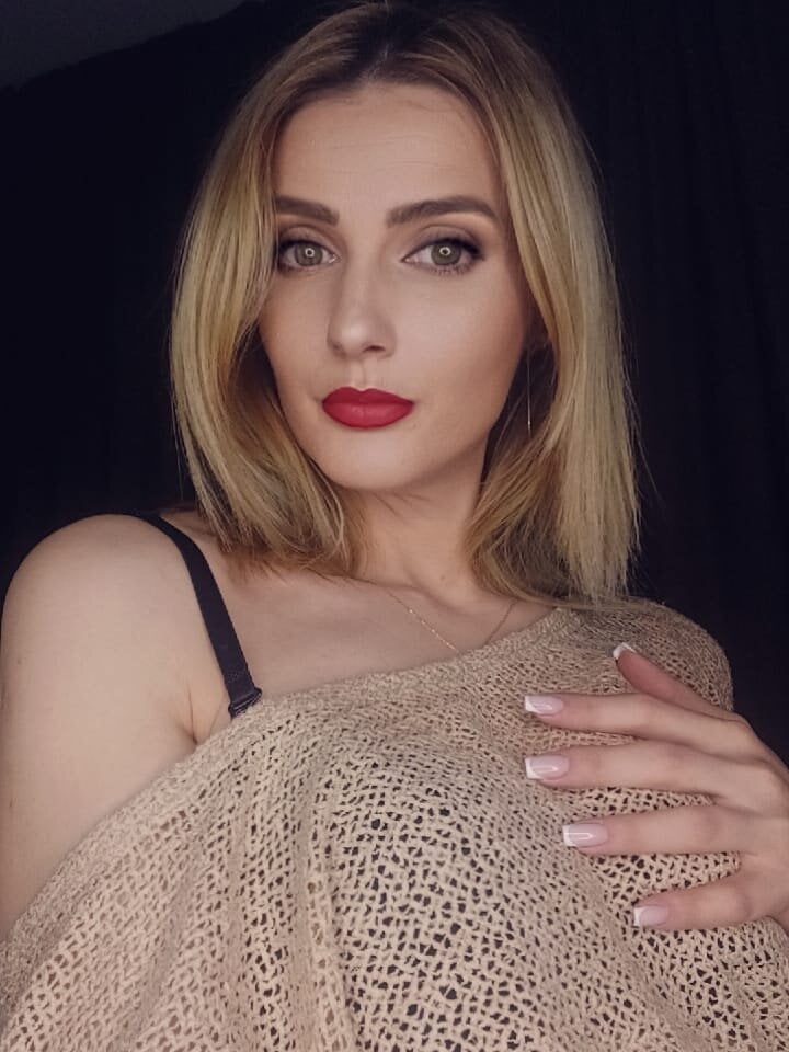 stripchat angelvelvetxo webcam profile pic via webcam-sexe.net