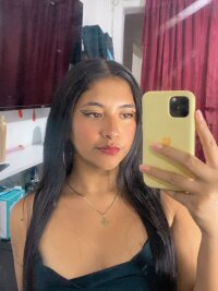 Cami_Hotxx's Offline XXX Chat