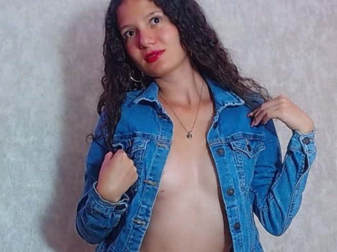 sofia_cardona_ from stripchat