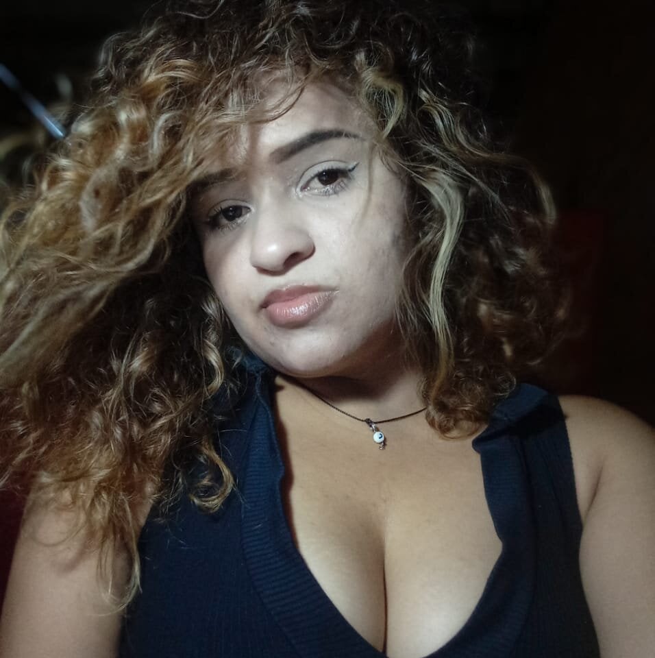 webcam-sexe.net sweet_girl_hot115 livesex profile in ill-let-you-guess cams