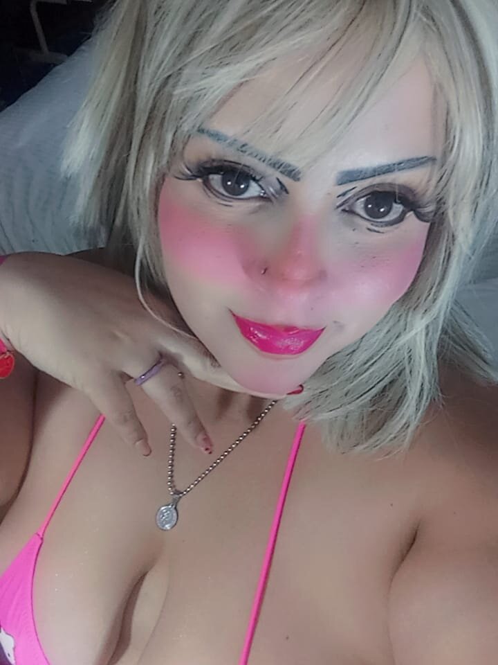 Live sex webcam photo for Queen_Anne #289909487