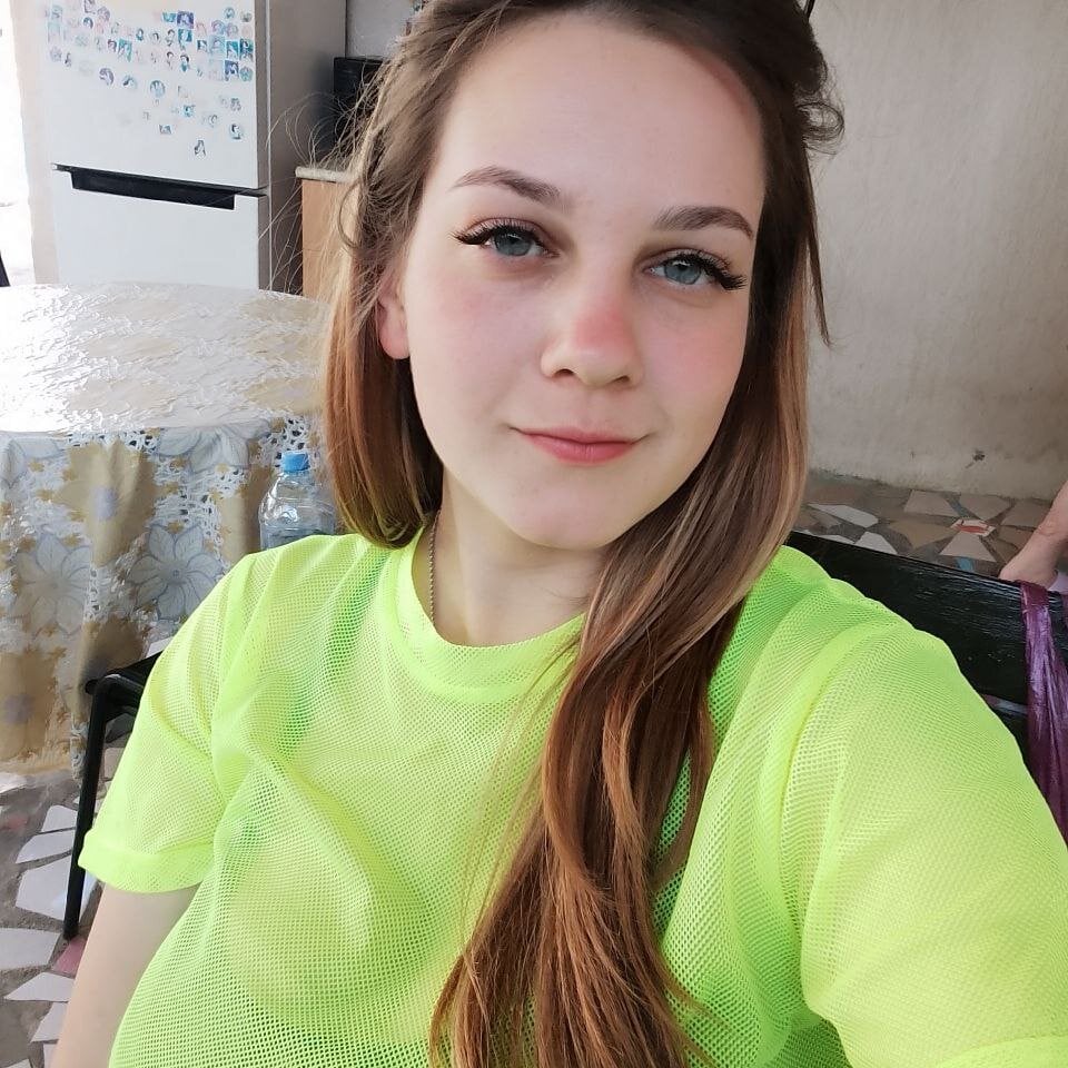 hertazietlow webcam profile - Taiwanese