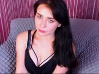 Yani_Ren's Offline Chat Room
