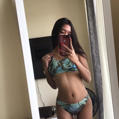 carmelasexmachinex private show
