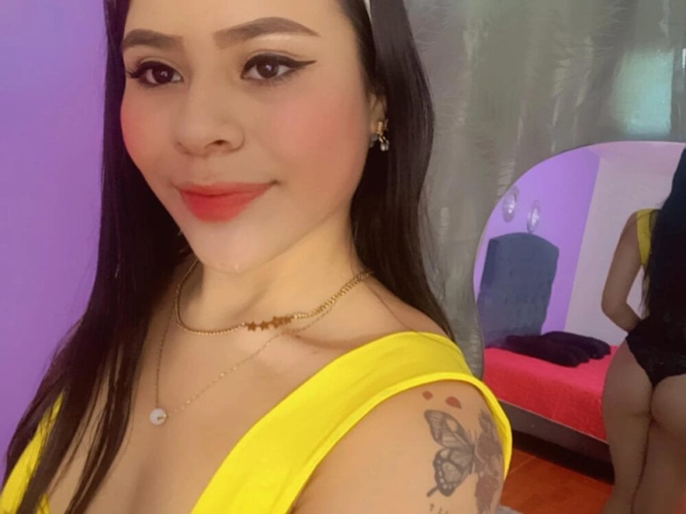 niicollee_0 profile