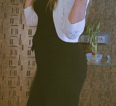 heenashai on StripChat