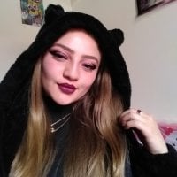 sofialol18's Offline Chat Room