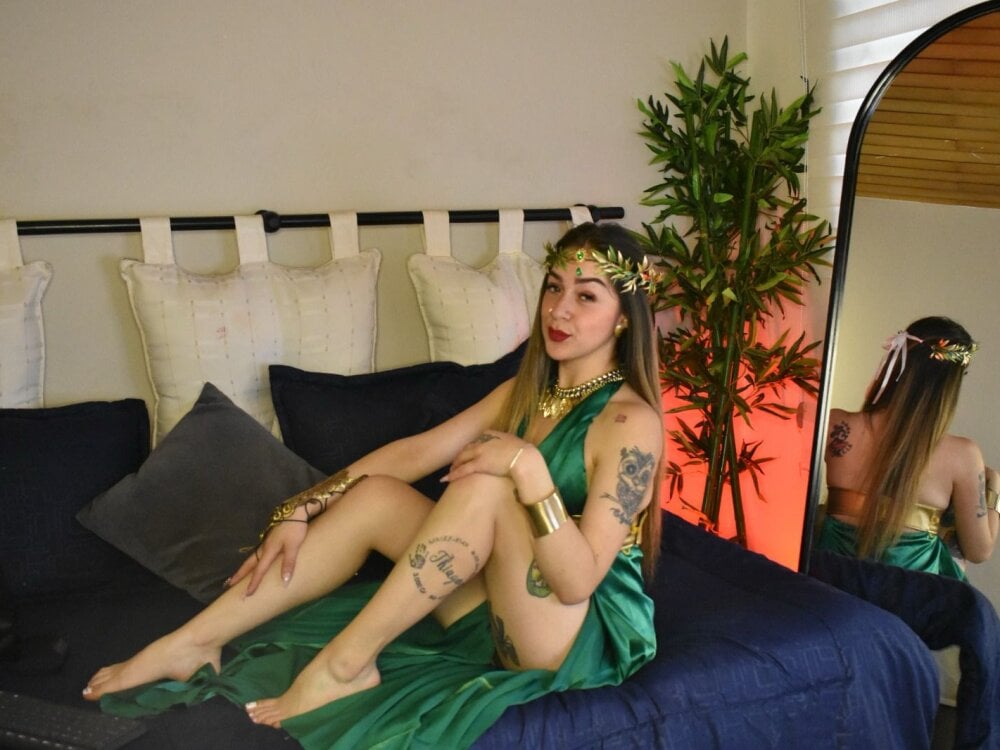 catalina_erotic profile