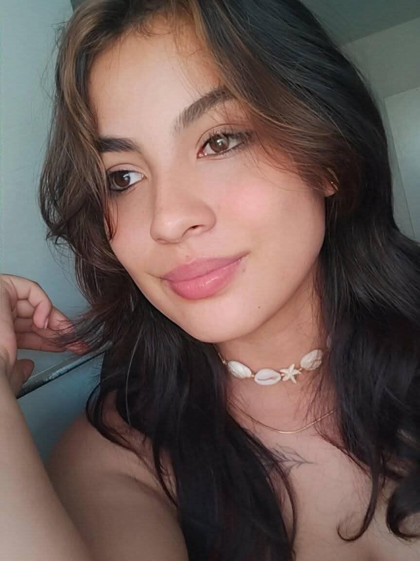 stephanie_07 webcam profile - Colombian