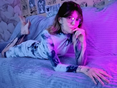 Olivclark - Stripchat Girl 