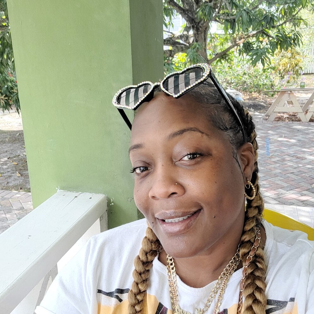 Live sex webcam photo for BBWLuscious1 #289666580