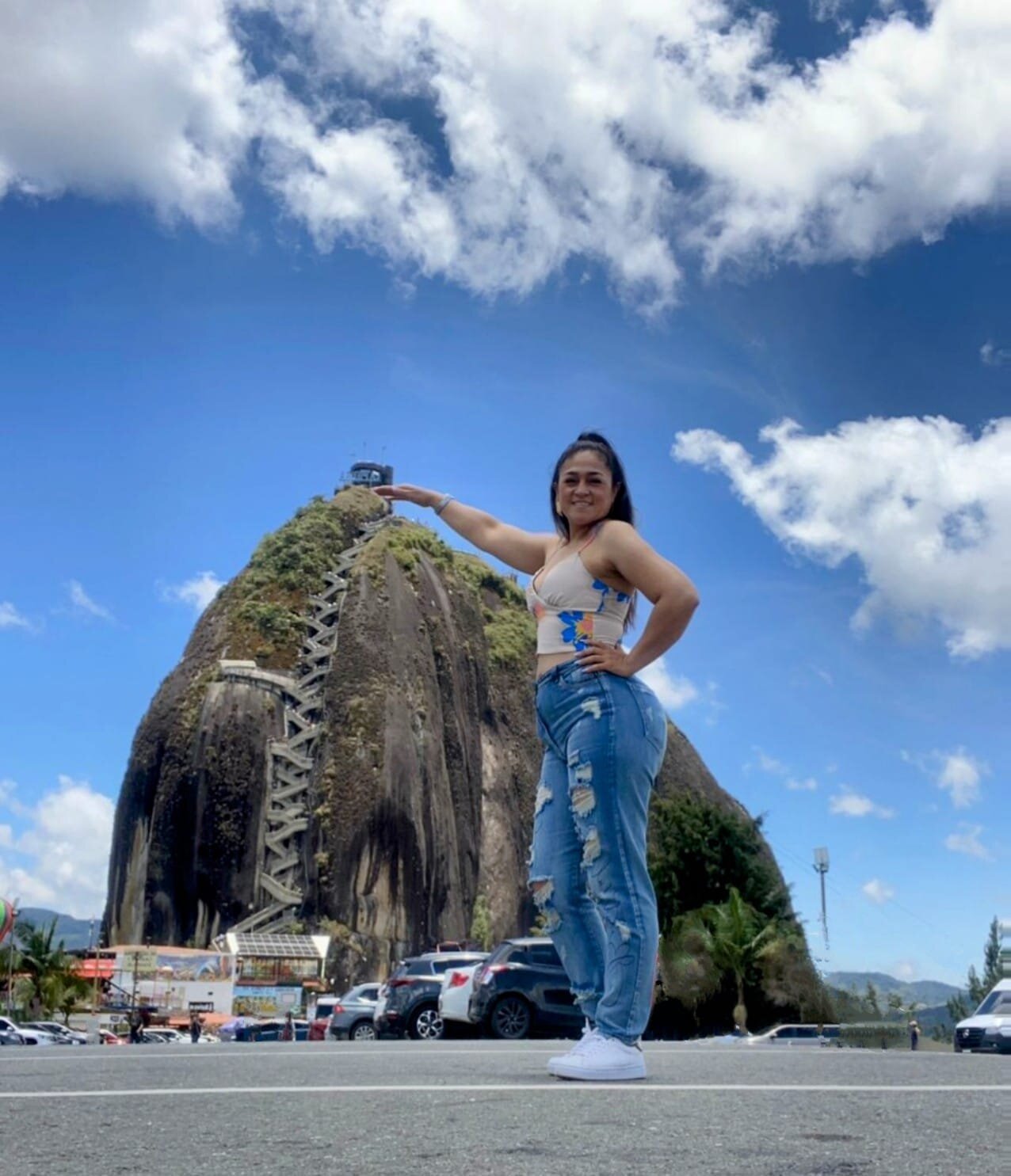 lia_milfbigass