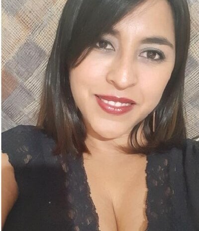 Anro2 live cam model at StripChat