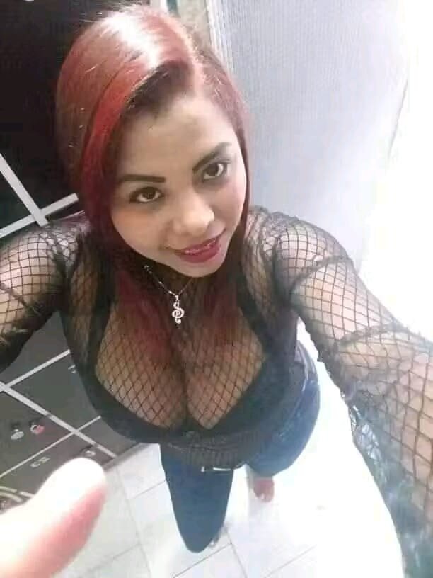 Roxxy_Queenn
