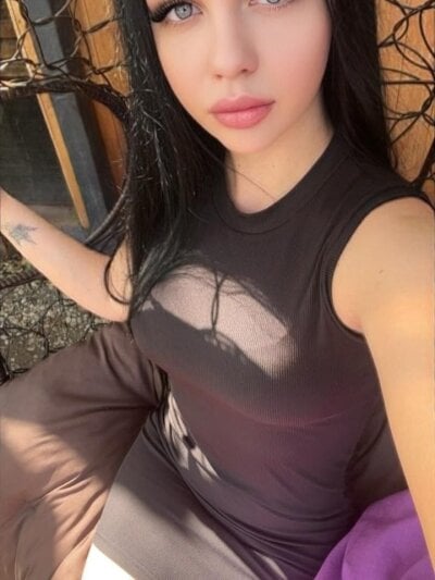 sasha__milk - black hair young