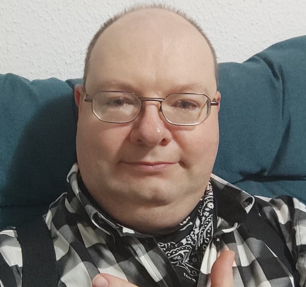 WeeklyRai profile