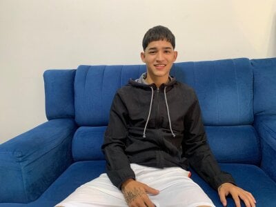 bryan_dirtyboy from stripchat