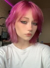 goth_girlll's Offline Chat Room
