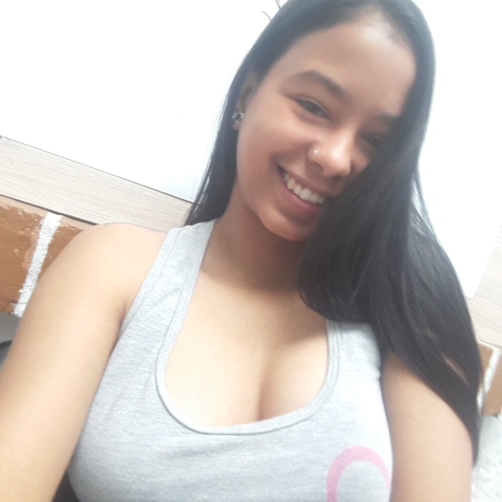 selene_clarck profile