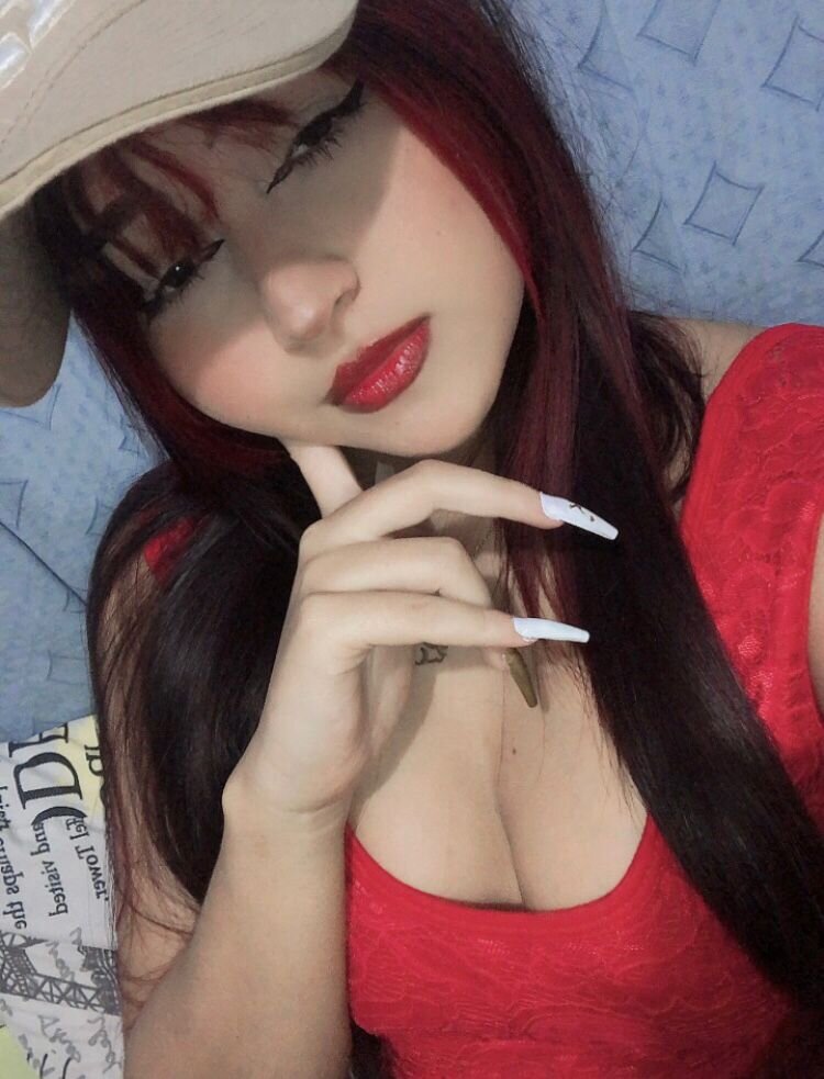 Ash_Hottt