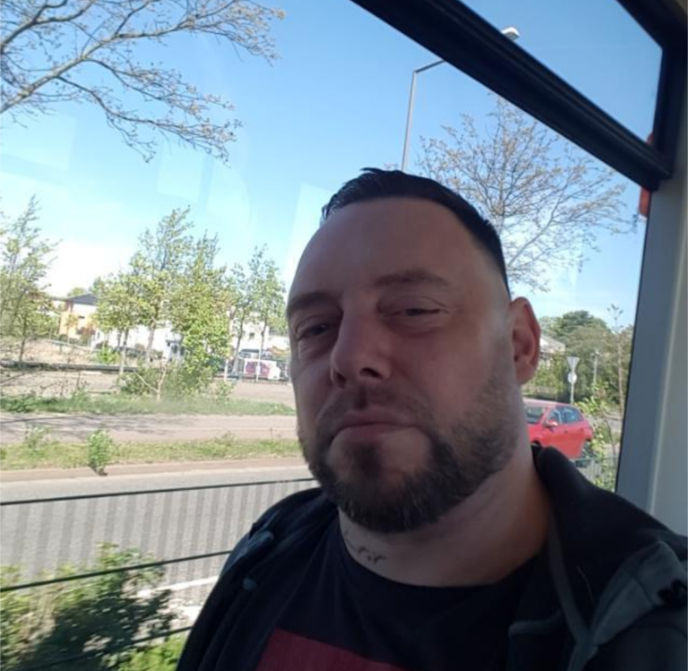 mozezz43