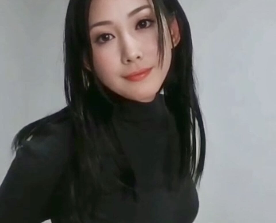 pornos.live yuzuki-1 livesex profile in live-now-in-greece cams