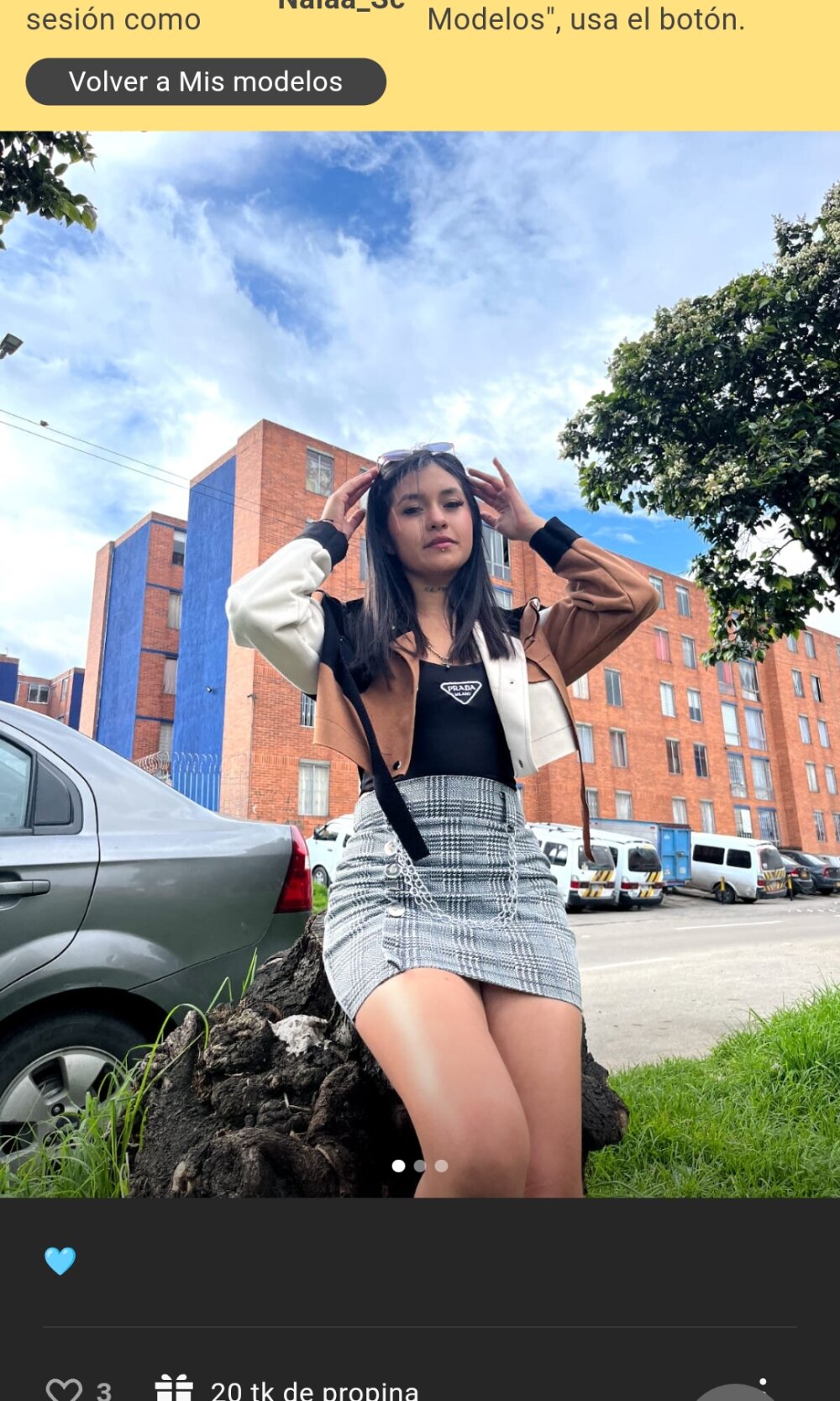 stripchat sujii_ webcam profile pic via iluvcams.com