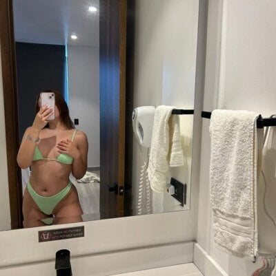 Gabrielaishere - colombian