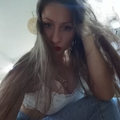 SunStormEvelyn Avatar