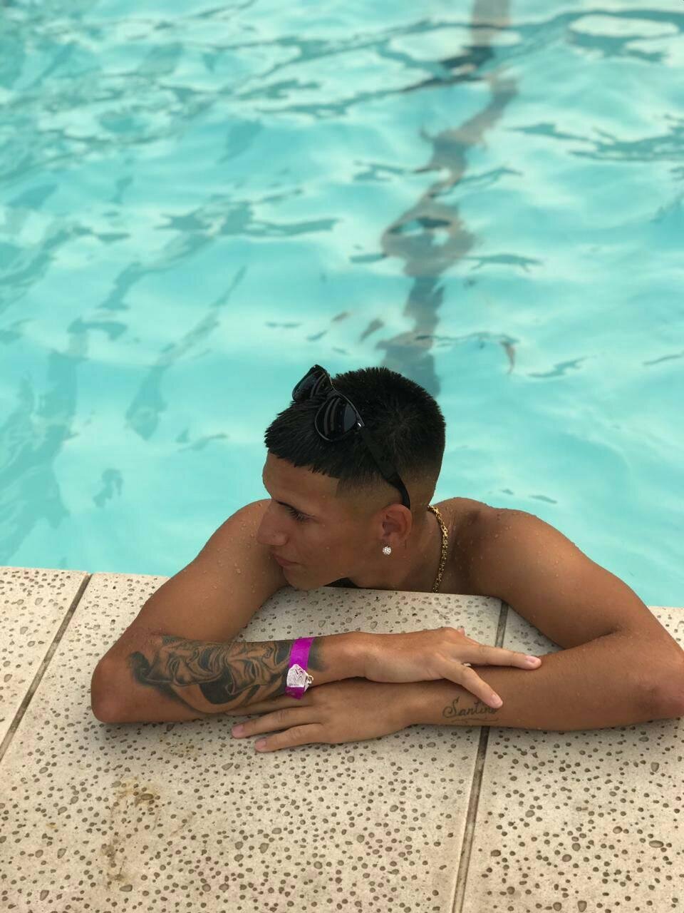 Nahuusellanesss
