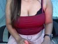 ANANYA-TIWARI's webcam live show