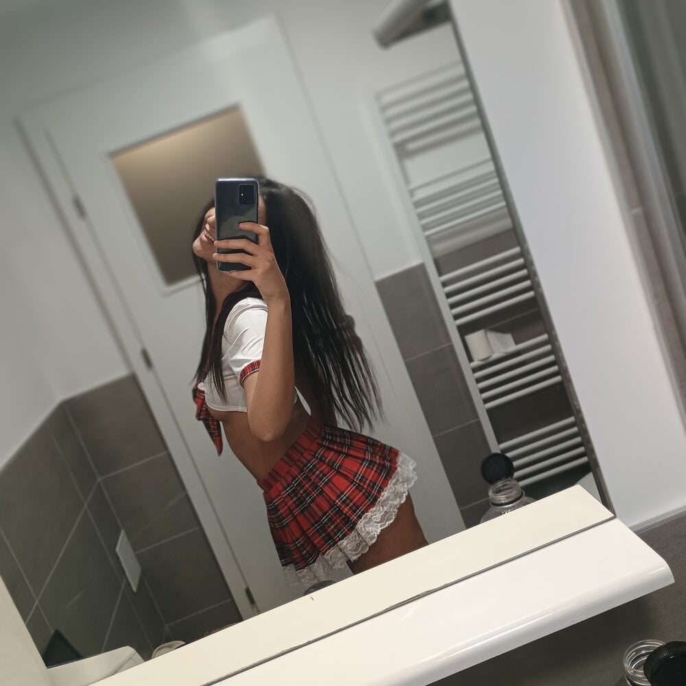 Sophia_Laz profile