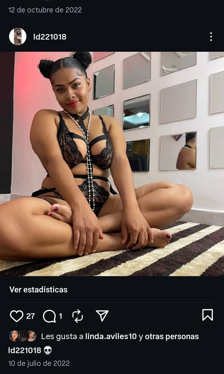 free6cams.com khatiu livesex profile in in-the-avenue-of-your-imagination cams