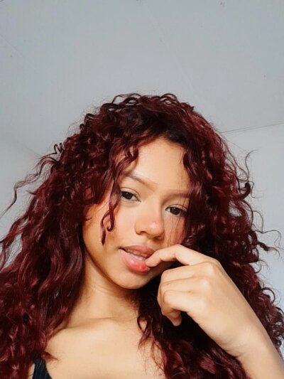 ary_rose15 from stripchat