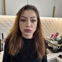 Brianna_Heat's Offline Chat Room