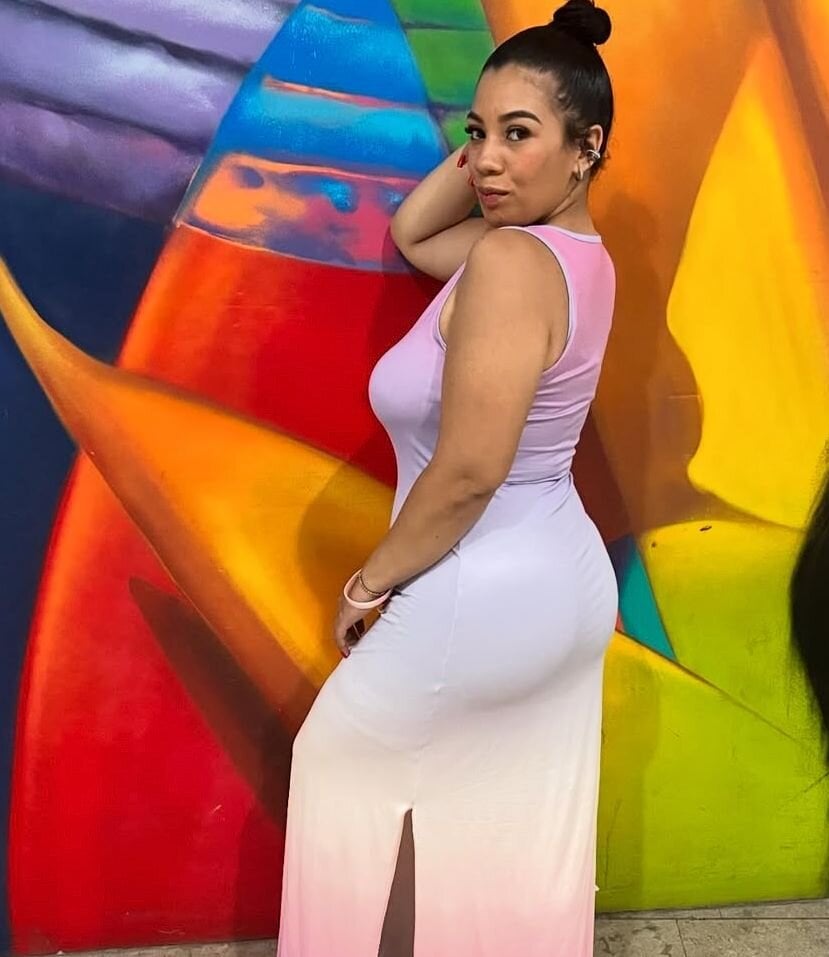 chatnmate.com ivannaclaire livesex profile in latino cams