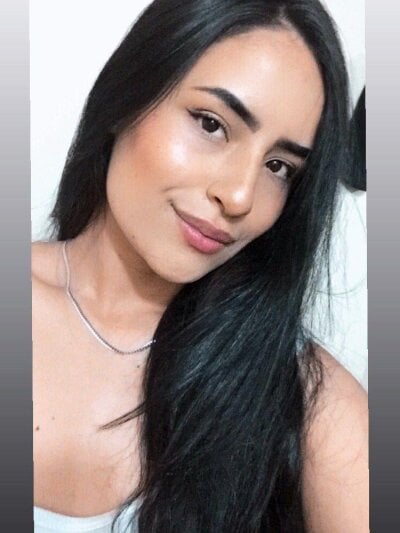 iara_martinez private show