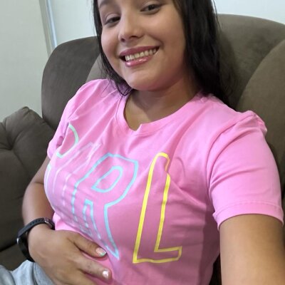 jhoanini from stripchat