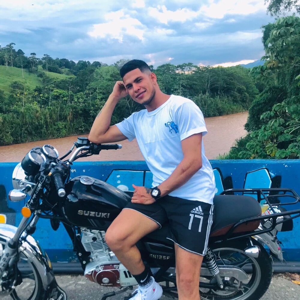 Rodrigohottyler profile